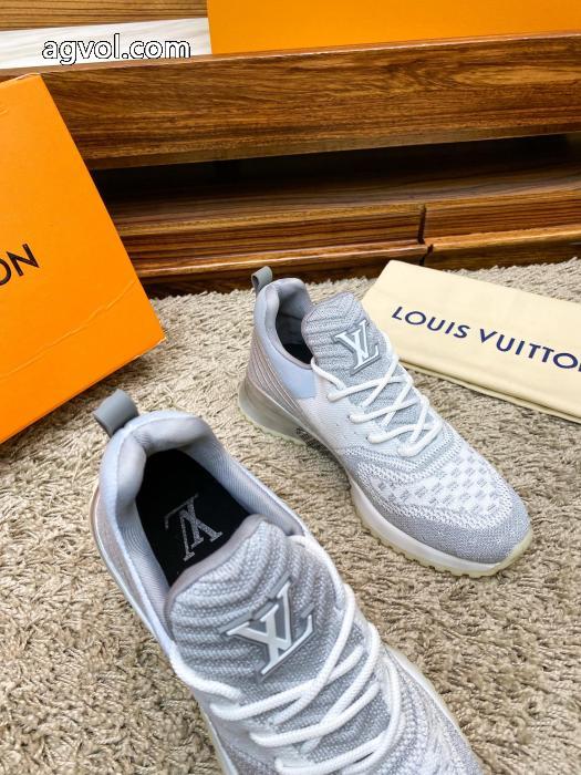 &nbsp;&nbsp;&nbsp;&nbsp;スニーカーLOUIS VUITTON存在感のある  2026限定 超レア 2026一番最高人気コピー 商品 通販._0_5