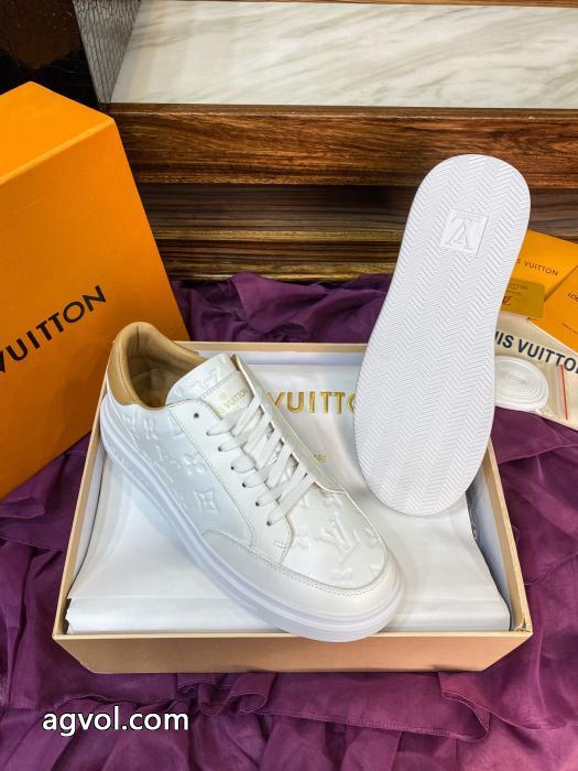 &nbsp;&nbsp;&nbsp;&nbsp;スニーカールイ ヴィトンブランド スーパー コピー 通販新作入荷 VIP 先行セール2026年冬 爽快感が絶妙にマッチ._0_2