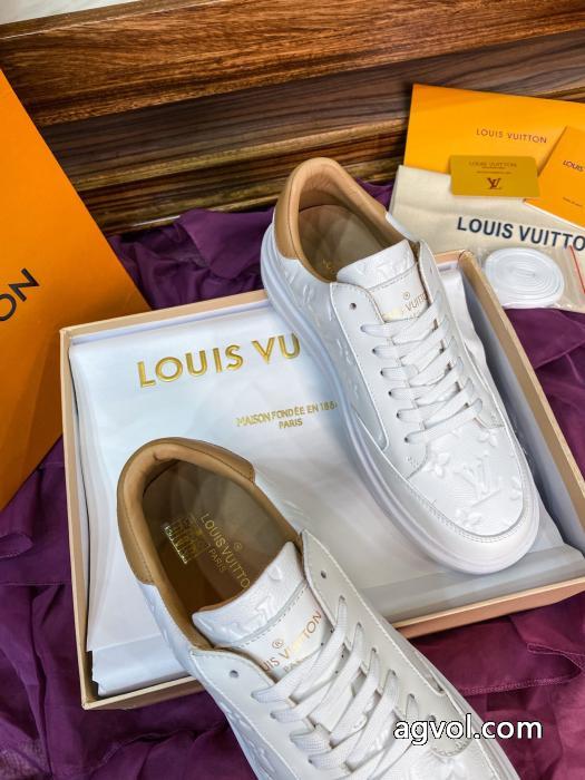 &nbsp;&nbsp;&nbsp;&nbsp;スニーカールイ ヴィトンブランド スーパー コピー 通販新作入荷 VIP 先行セール2026年冬 爽快感が絶妙にマッチ._0_4