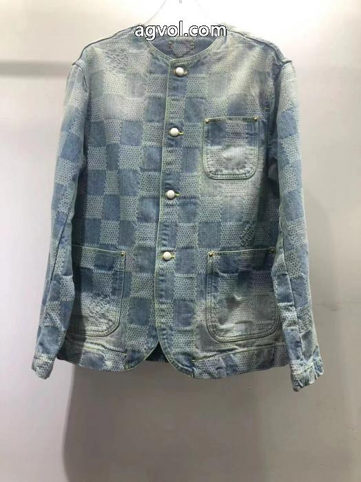偽 ブランドデニムの服無性に欲しい ファッションな一品 在庫セールLOUIS VUITTON._0_0