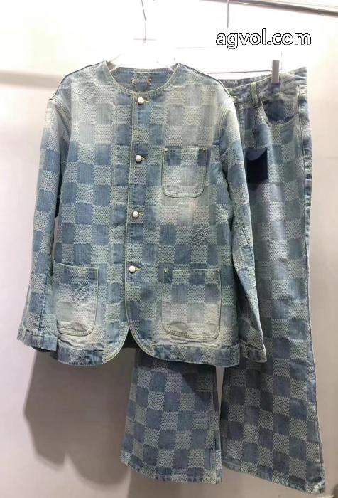 偽 ブランドデニムの服無性に欲しい ファッションな一品 在庫セールLOUIS VUITTON._0_2