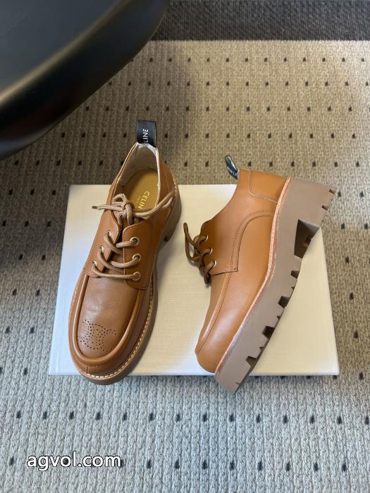 セリーヌ&nbsp;&nbsp;&nbsp;&nbsp;スニーカー限定入荷 新作アイテムが今年流 秋冬大活躍人気アイテムブランド コピー 着払い._0_2