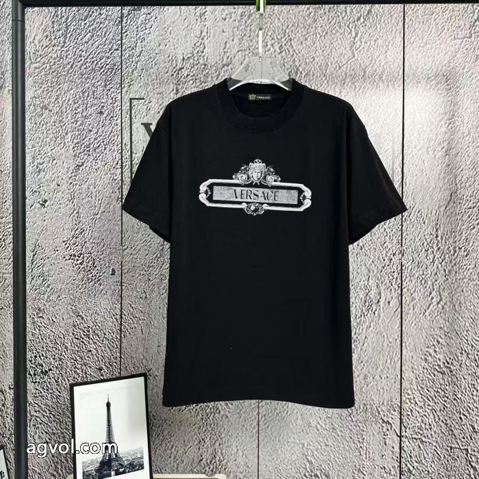 在庫品 サラサラの着心地 今年らしい着こなし半袖Tシャツスーパー コピー 販売VERSACE_0_3