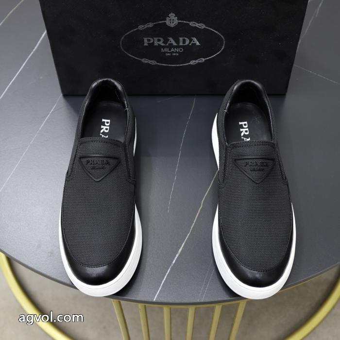 PRADAブランド スーパー コピー&nbsp;&nbsp;&nbsp;&nbsp;スニーカー数量限定セール 全国無料全国無料HOT 通勤にもOK._0_0