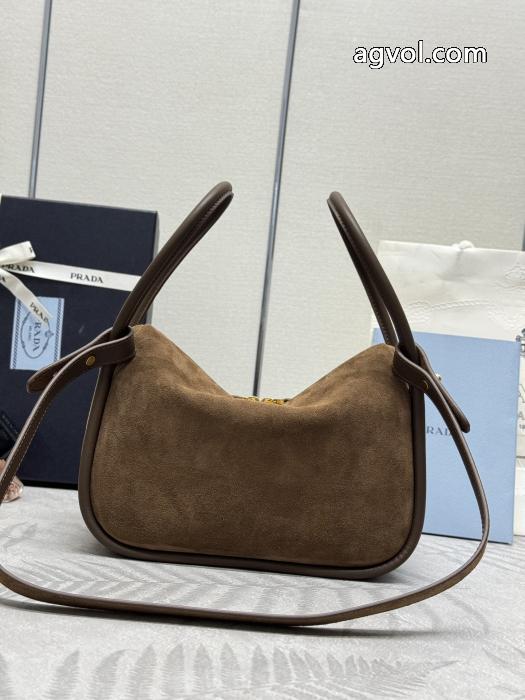 コピー 品 ブランドPRADA驚きの破格値本物保証 セールで早い者勝ち 秋冬新作2026流行り&nbsp;&nbsp;&nbsp;&nbsp;バッグ._0_1