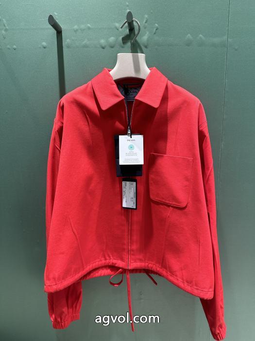 PRADA偽 ブランド 購入コート驚き価格!! 今季大人気のデザイン 圧倒的人気アイテム._0_3