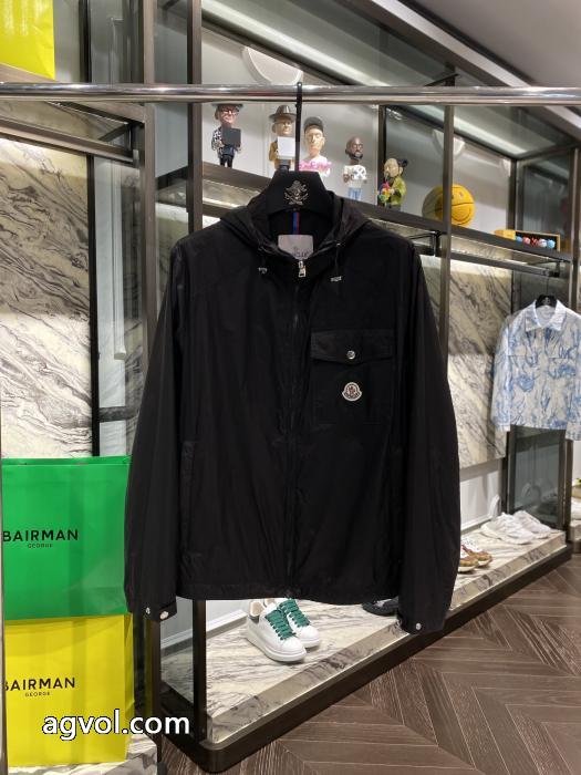 ジャケット着心地が良い 新作数量限定セール ポップ偽物 ブランド 販売MONCLER_0_1
