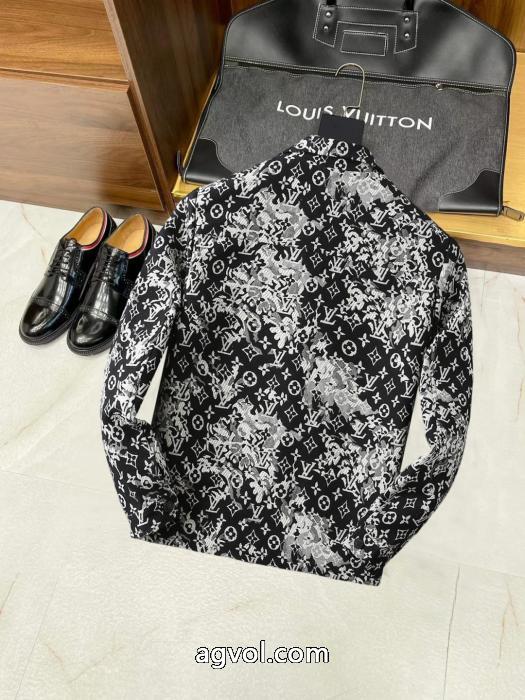 LOUIS VUITTONジャケットブランド 偽物きれいめ上品に 重宝するアイテム 2026新着話題作_0_1