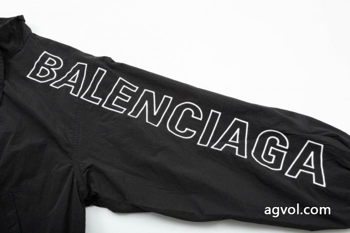 コートスーパー コピー ブランド 通販balenciagaオシャレだけど疲れない レア色入荷 個性派 ._0_4