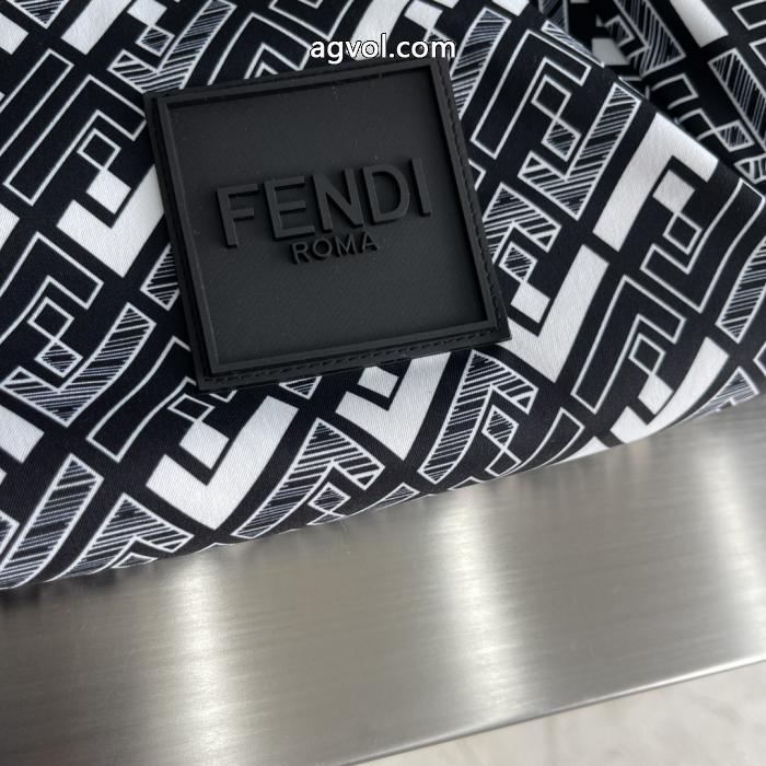 一番おしゃれ秋冬トレンド お買い得品  究極な着心地&nbsp;&nbsp;&nbsp;&nbsp;ジャケット激安 ブランド 通販FENDI._0_2
