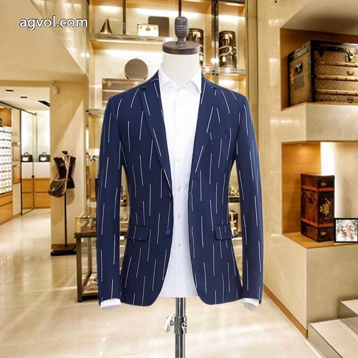 ARMANI素敵  ゴージャス感あふれる 肌触りのいい  スーツスーパー コピー ブランド._0_1