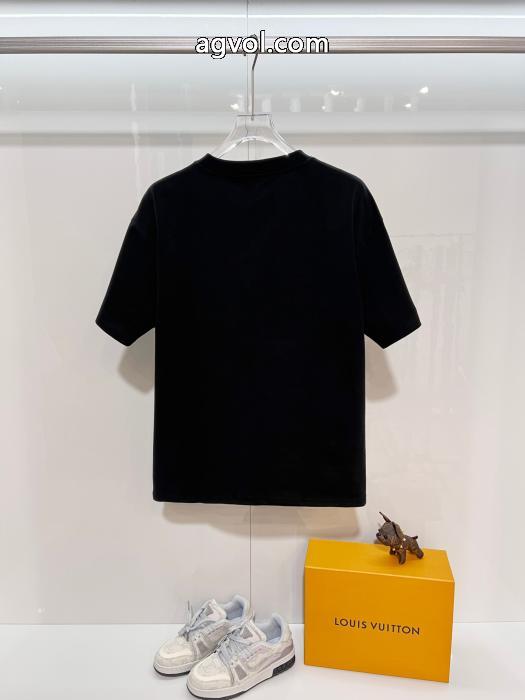 半袖Tシャツ品質保証定番 存在感のある ファッションに新しい色BURBERRY偽物 ブランド_0_2