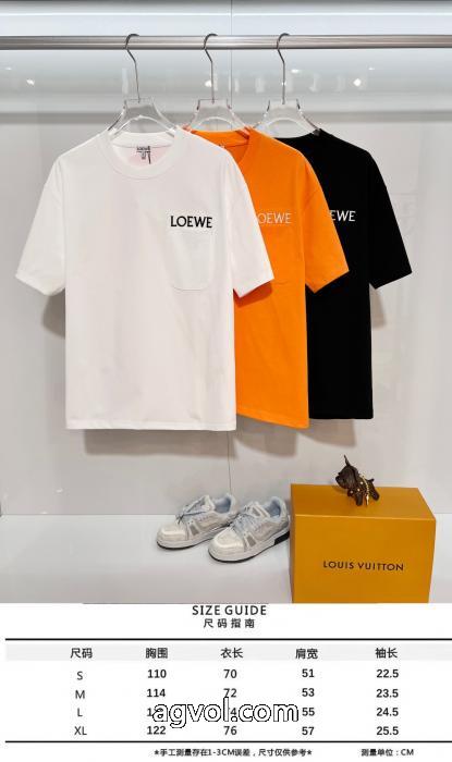 新作入荷 話題の新作到着 2026年流行LOEWEブランド スニーカー 激安半袖Tシャツ_0_0