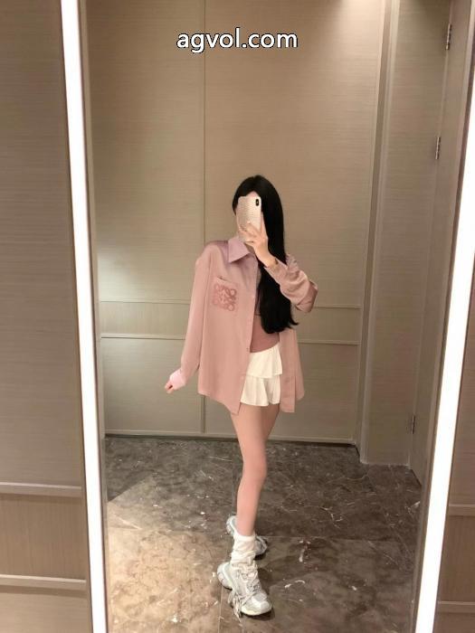 LOEWE&nbsp;&nbsp;&nbsp;&nbsp;長袖Tシャツブランド スーパー コピー 優良店爆買い大得価防寒 オフィスファッション 使い勝手の良い._0_2