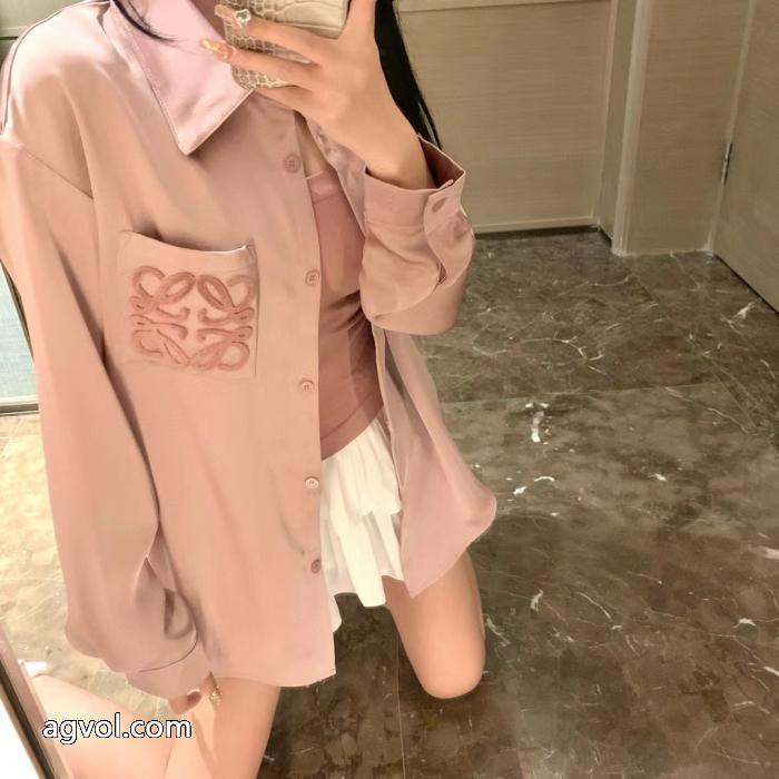 LOEWE&nbsp;&nbsp;&nbsp;&nbsp;長袖Tシャツブランド スーパー コピー 優良店爆買い大得価防寒 オフィスファッション 使い勝手の良い._0_4