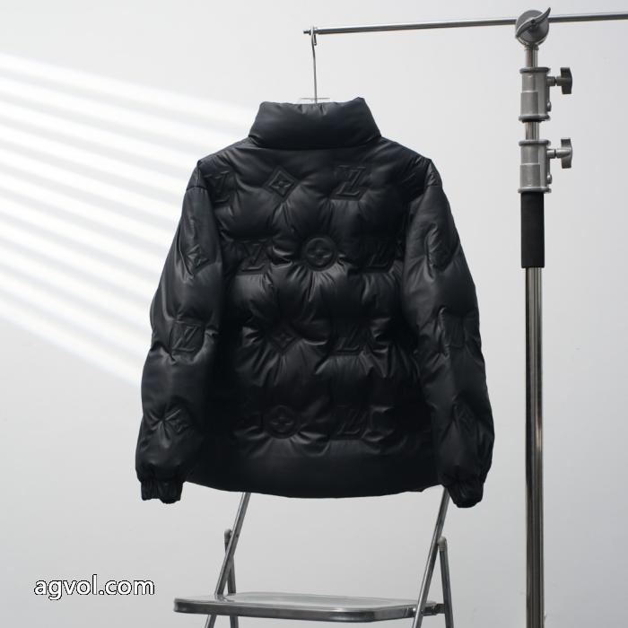 HOT最新作 少量再入荷 今年のトレンド！偽 ブランド 販売&nbsp;&nbsp;&nbsp;&nbsp;ダウンジャケットルイ ヴィトン._0_1