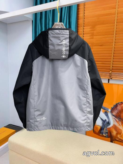セールで格安 即日発送 高級感が溢れるジャケットブランド 偽物 激安MONCLER_0_2