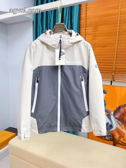 セールで格安 即日発送 高級感が溢れるジャケットブランド 偽物 激安MONCLER_0_3