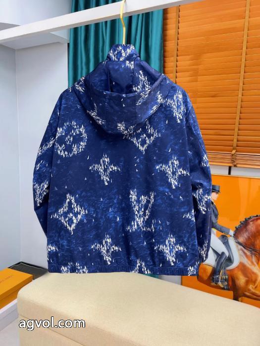 ジャケットブランド 偽物 激安 通販LOUIS VUITTON注目美品 最新トレンド2026年秋冬コレクション オシャレな雰囲気_0_2