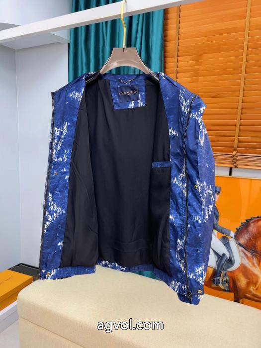 ジャケットブランド 偽物 激安 通販LOUIS VUITTON注目美品 最新トレンド2026年秋冬コレクション オシャレな雰囲気_0_4