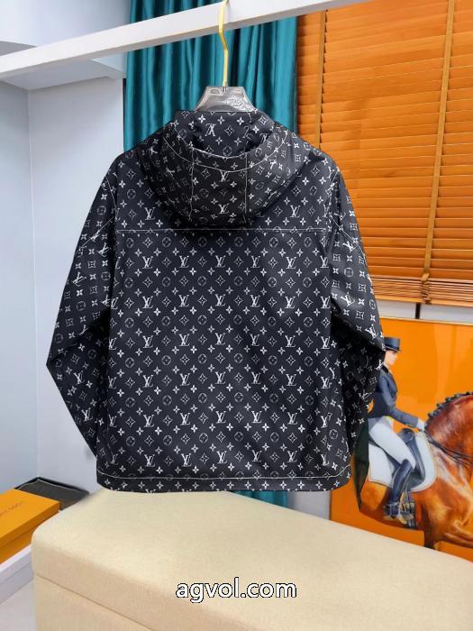 LOUIS VUITTON品質保証定番人気 海外先行発売！ 超激得格安ブランド レプリカジャケット_0_4