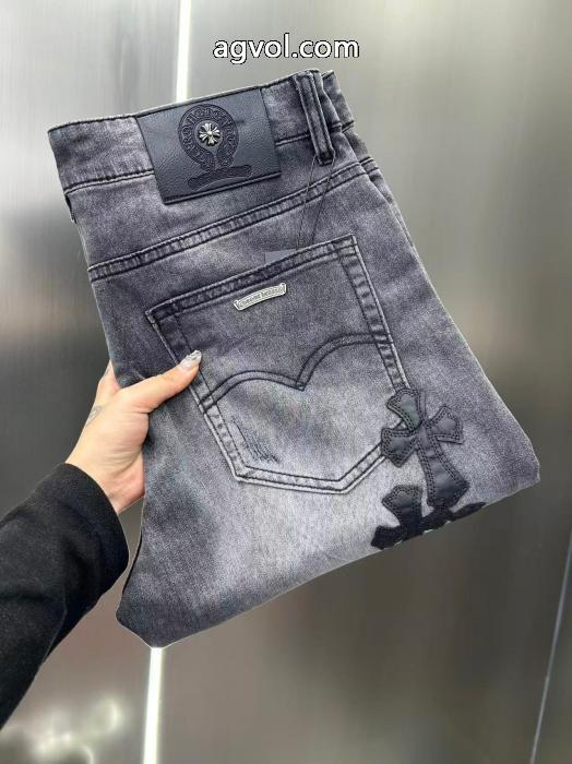 CHROME HEARTS偽 ブランド希少入荷 26-26AW 2026秋冬新作ジーンズ_0_3
