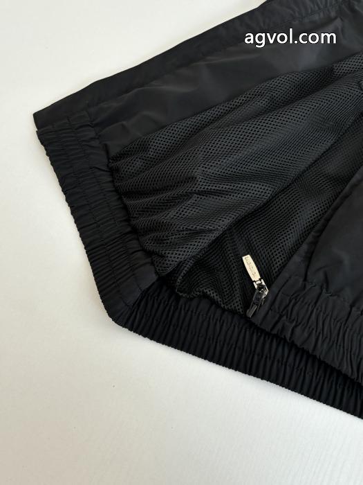 お得な セール中 秋服コーデ2026年版balenciagaスーパー コピー 通販 優良コート_0_1