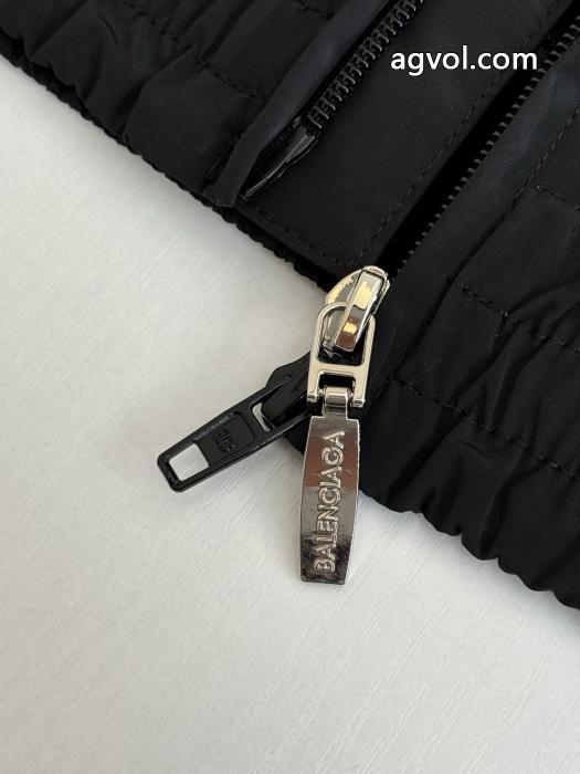 お得な セール中 秋服コーデ2026年版balenciagaスーパー コピー 通販 優良コート_0_2