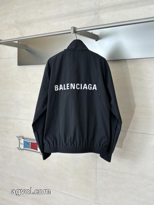 お得な セール中 秋服コーデ2026年版balenciagaスーパー コピー 通販 優良コート_0_3