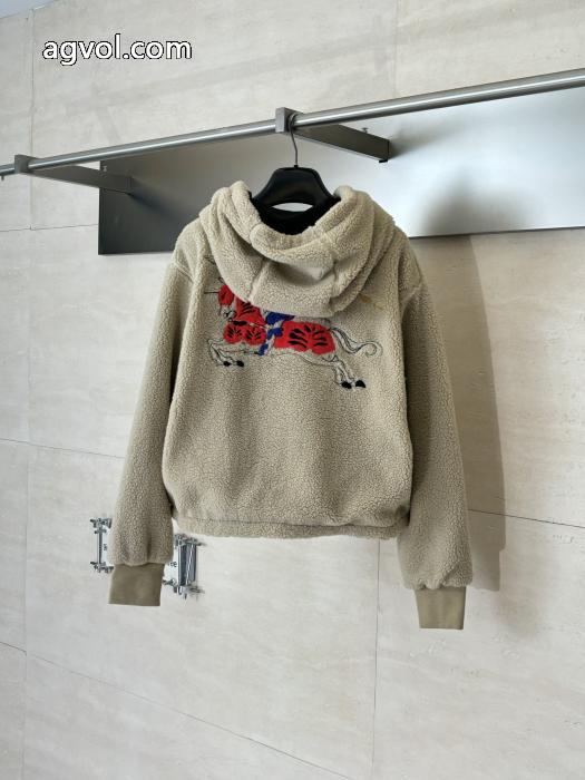 ブランド コピー 販売 コートお得定番 最新☆大人気☆話題沸騰 落ち着いた感覚BURBERRY_0_1