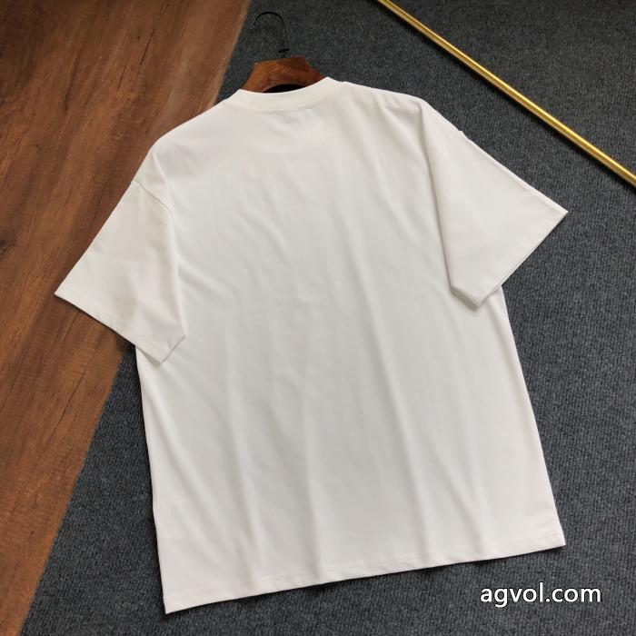 半袖Tシャツ偽 ブランド 通販オリジナル 数量限定特価 新品限定セールプラダ_0_1