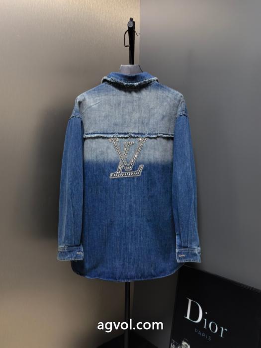 LOUIS VUITTONコートコピー 商品 ブランド今季爆発的な人気 安定感があり 秋の新生活_0_3