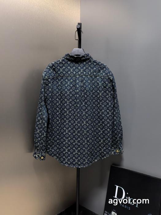 抜群な通気性 着心地が良い 売れ筋！ブランド コピーコートLOUIS VUITTON_0_3
