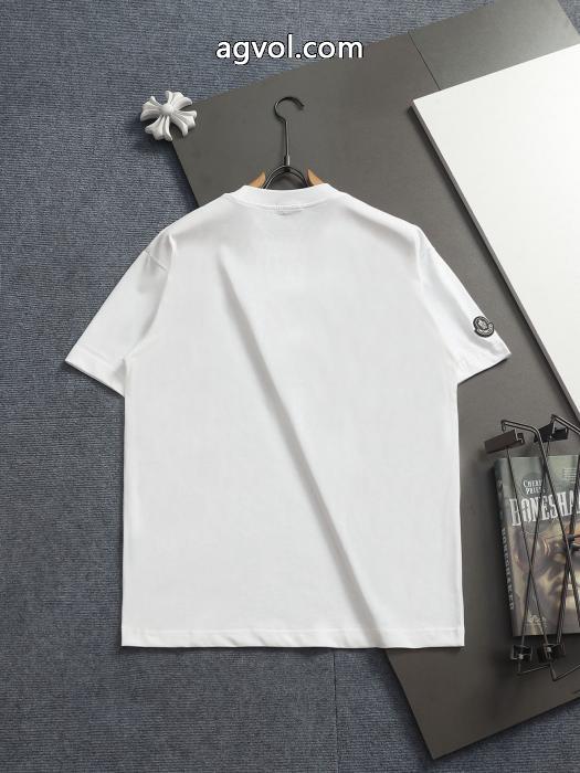 半袖TシャツMONCLER通販 ブランド主役になる存在感  大人気売切続出! 秋冬季新作_0_3