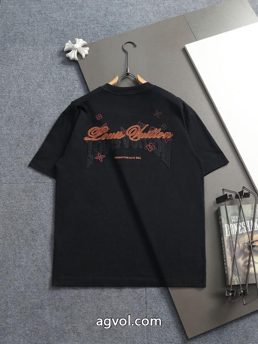 半袖TシャツLOUIS VUITTON大注目 最新話題沸騰中 おしゃれなファッションコーデブランド 通販 激安_0_0