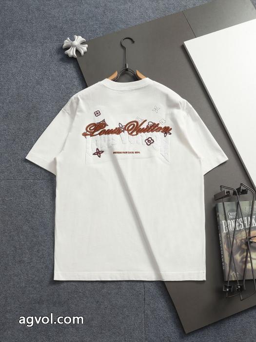 半袖TシャツLOUIS VUITTON大注目 最新話題沸騰中 おしゃれなファッションコーデブランド 通販 激安_0_2