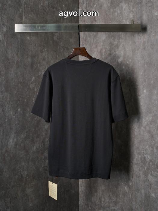 FENDI半袖Tシャツオンライン販売 26ＳＳ美品 高級品 通販通販 ブランド_0_0