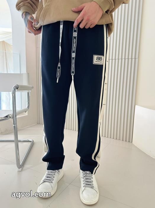 オトナの余裕 大胆に 2026年NEWモデルスラックスbalenciagaブランド コピー_0_1