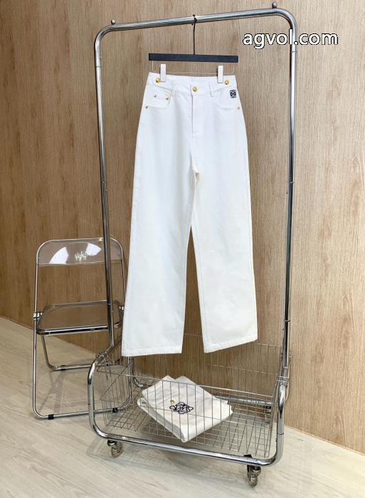 激安 ブランド 通販ロエベ冬の必須アイテムを 長く愛用できる 割引セール&nbsp;&nbsp;&nbsp;&nbsp;ジーンズ._0_0