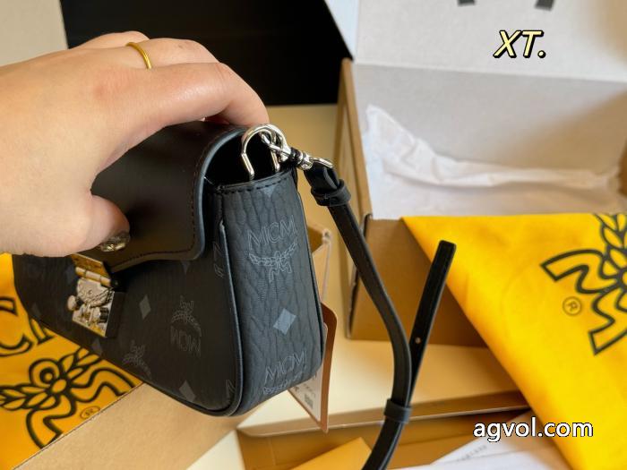 MCM2026新入荷 絶対欲しい 限定生産品ブランド 通販 激安バッグ_0_3