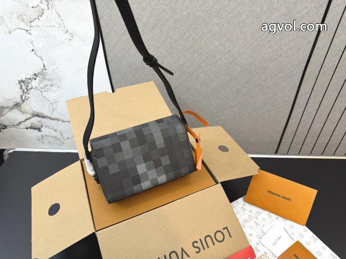 トレンド商品 キラキラ 早い者勝ちLOUIS VUITTONバッグコピー 通販_0_2