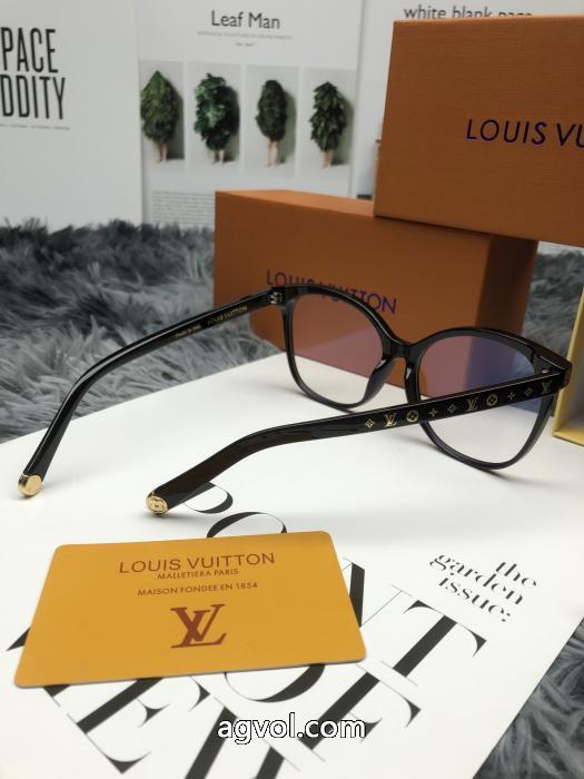 サングラスコピー ブランド人気が続行限定アイテム 海外販売開始 アイドル着用LOUIS VUITTON_0_1