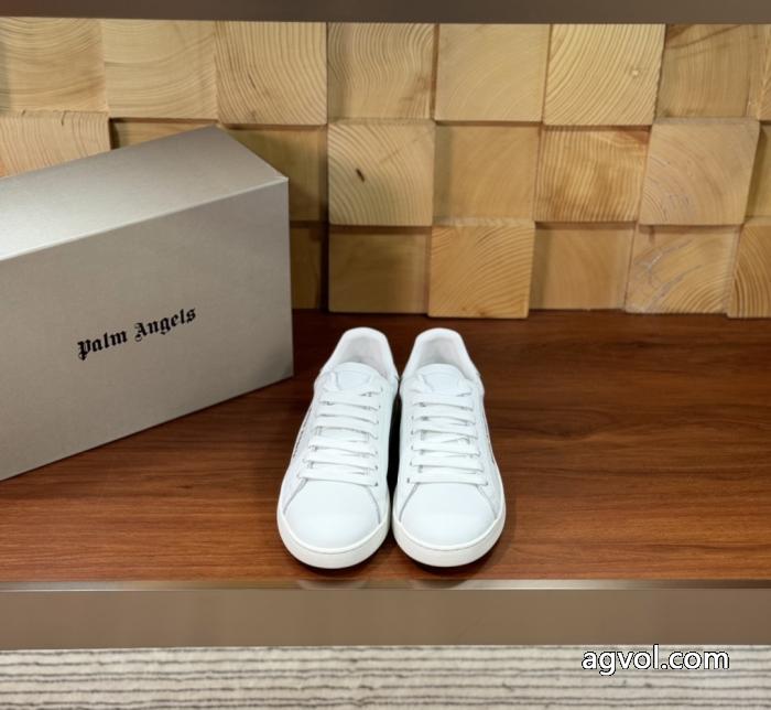超特価新品 デイリーに使いたい！ ファッションに役立つブランド 偽物 激安 通販スニーカーPalm Angels._0_0