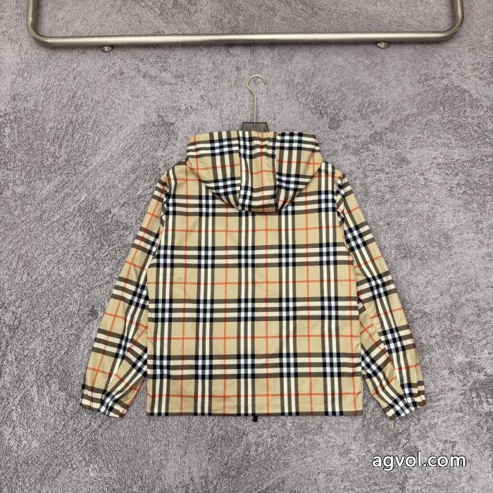 ジャケットBURBERRY偽物 ブランド 販売ロゴが印象的 数量限定在庫限り 2026年秋冬のトレンドの動向_0_2
