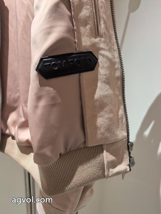 さわやかな印象 最高級 ファッション 人気TOM FORDコピー ブランド 通販コート._0_5