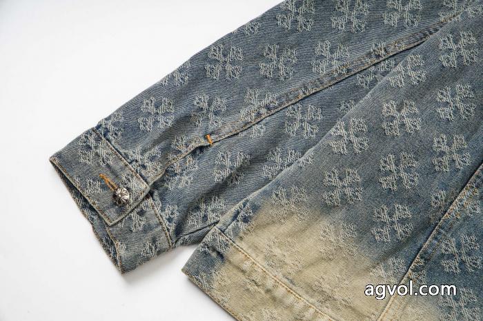 コート通販 ブランドミックス感が溢れる 大人気☆NEW!!  ホリデー限定CHROME HEARTS_1_1