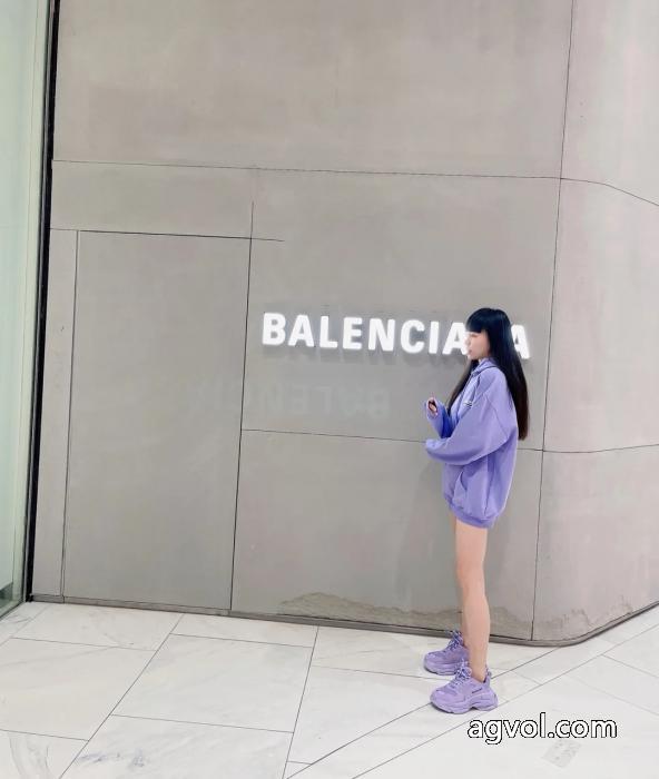 スーパー コピー  balenciaga使いやすさのトレンド 最終セール 秋冬超人気パーカー._0_4