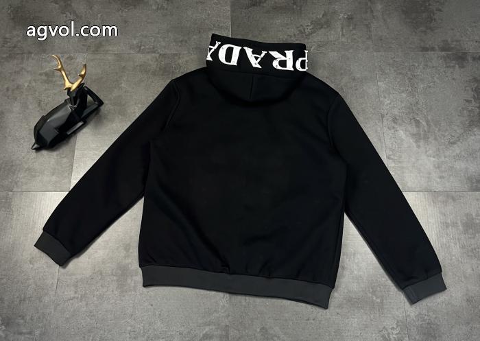 コートVIP価格人気 高級感の漂う逸品 トレンドファッション偽物 ブランド 激安PRADA_0_2