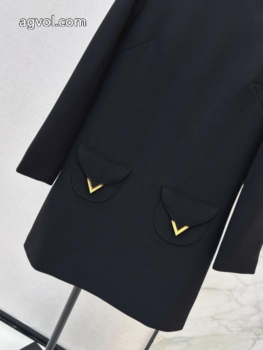 ブランド コピー 着払いヴァレンティノ定番人気商品 数量限定在庫限り 定番最新作ワンピース.._0_2