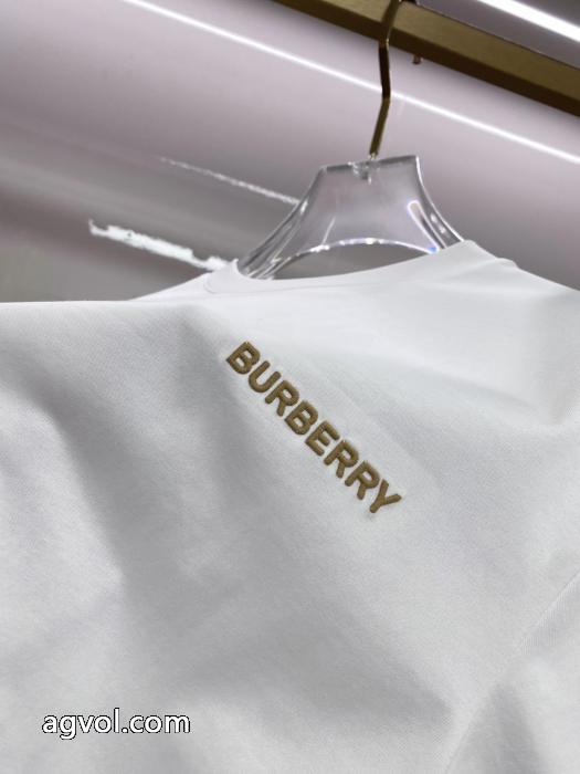 BURBERRYブランド コピー 着払いドレスアップ効果も抜群 2026年トレンドNO1 気に入った商品シャツ.._0_2
